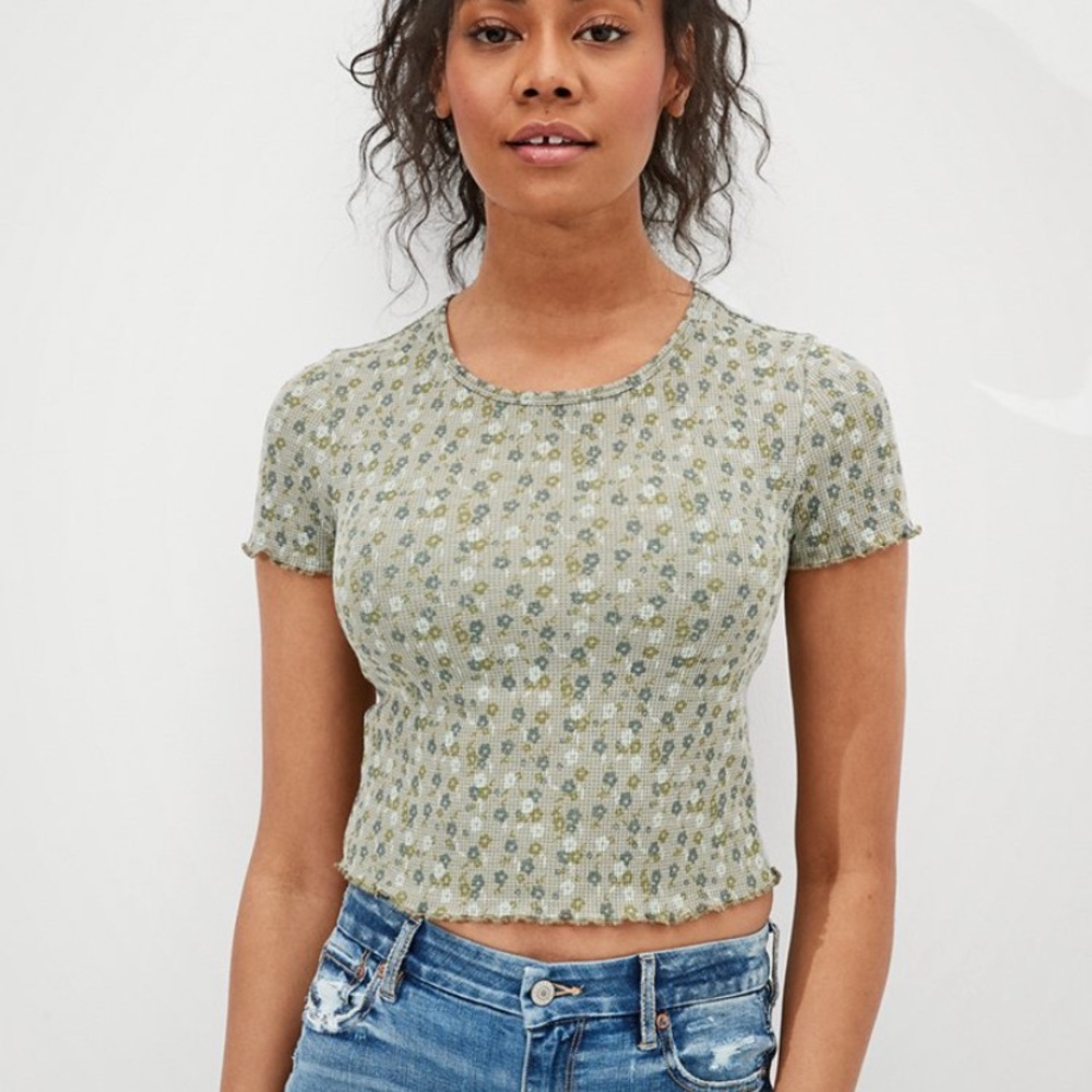 NWT American Eagle baby tee
